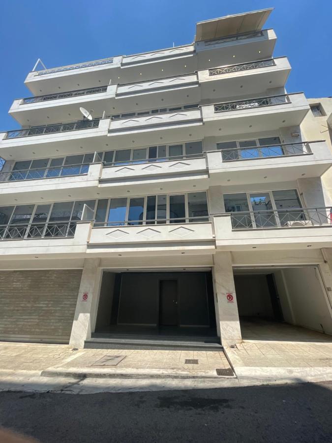 Cozy Apartment Located On Piraeus Port Area- Exterior photo