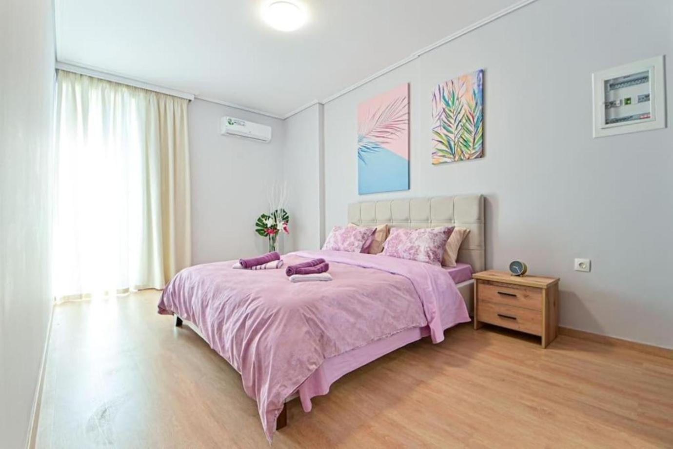 Cozy Apartment Located On Piraeus Port Area- Exterior photo